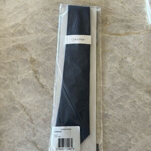 Calvin Klein Tie NWT